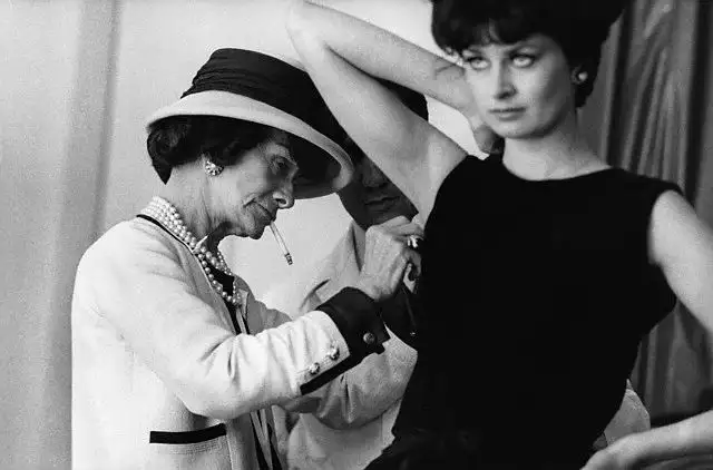 coco chanel thiet ke